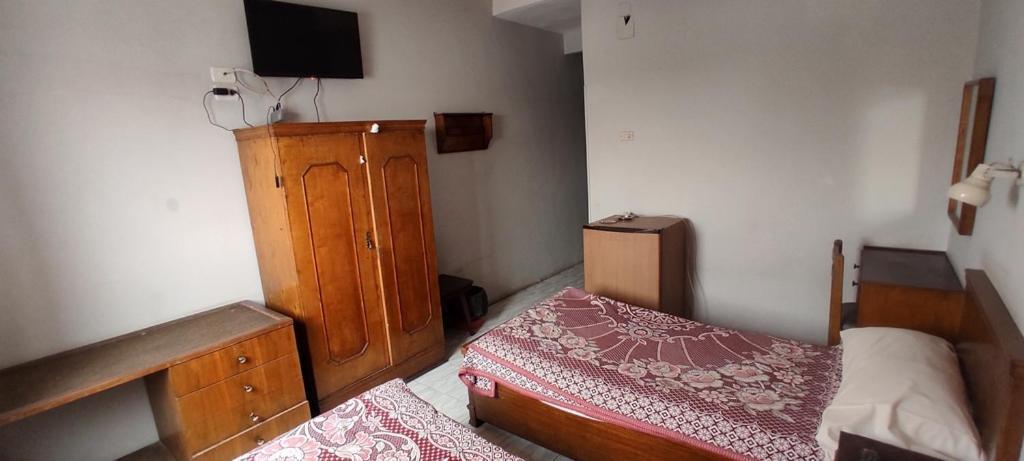Memnon Hotel Aswan Bagian luar foto