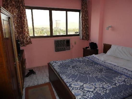 Memnon Hotel Aswan Bagian luar foto