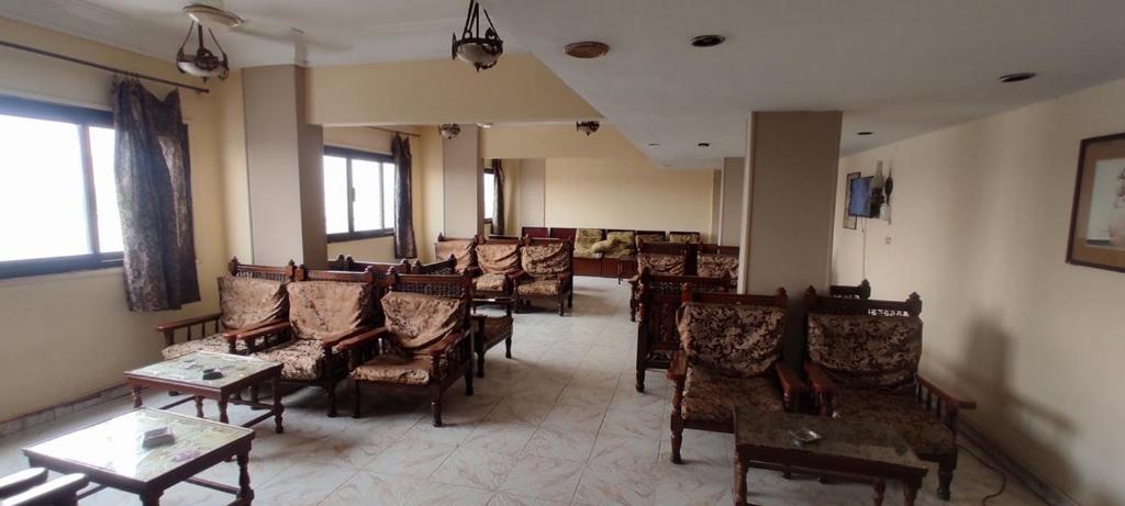 Memnon Hotel Aswan Bagian luar foto